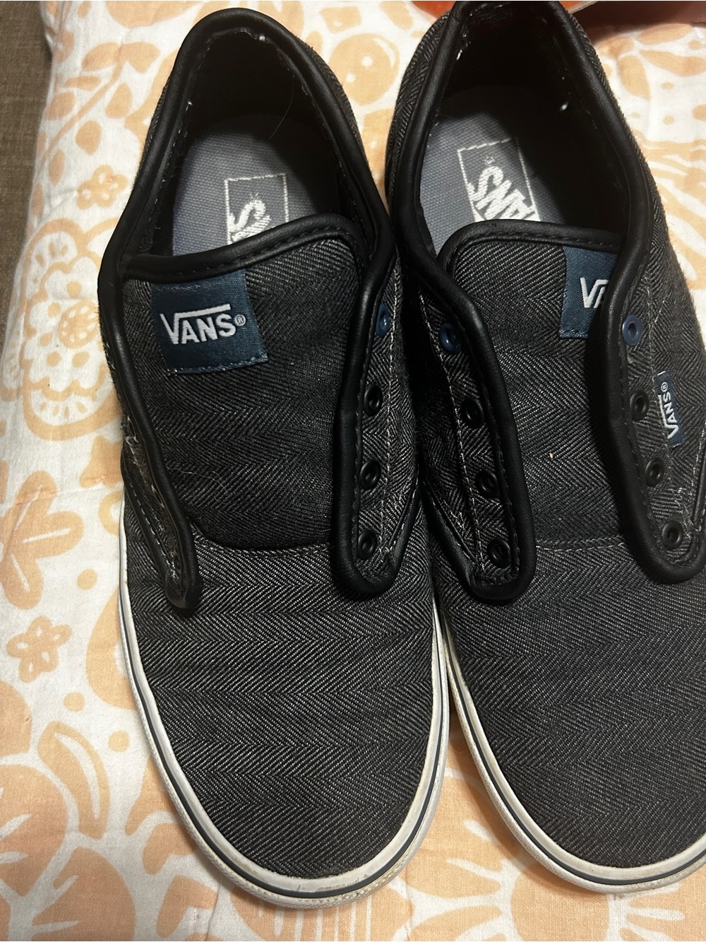 Vans Men’s Black Herringbone Slip-On Sneakers size 5.5 NO LACES